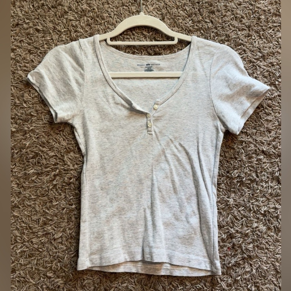 brandy melville button crop top